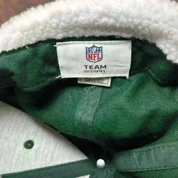 Jets NFL Adjustable Hat with Ear Flaps - Picture 6 of 6